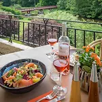 Otel Restaurant Comtes De 2*