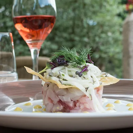 Hotel Restaurant Comtes De 2*