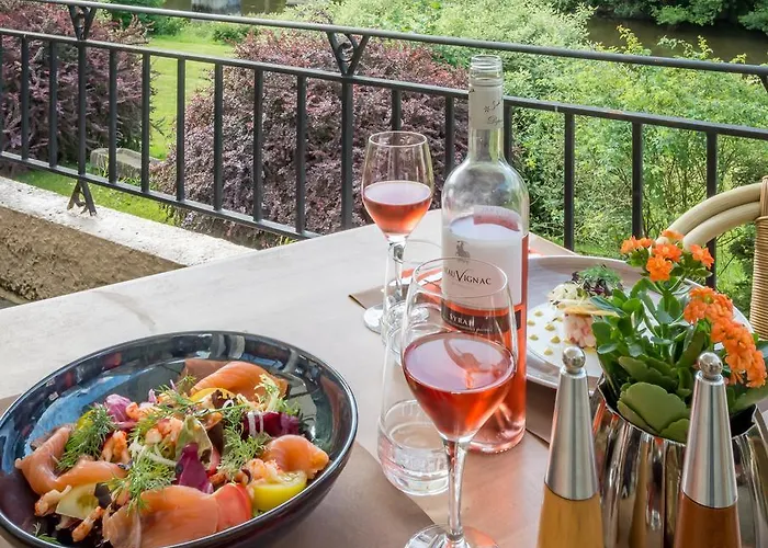 Hotel Restaurant Comtes De 2*