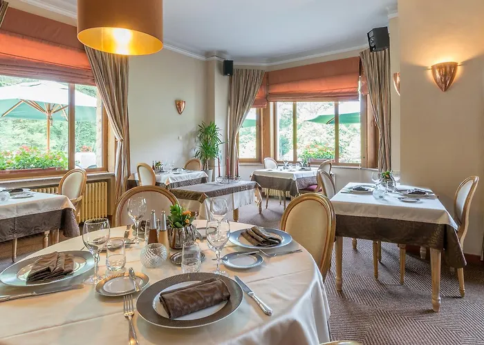 Hotel Restaurant Comtes De 2*